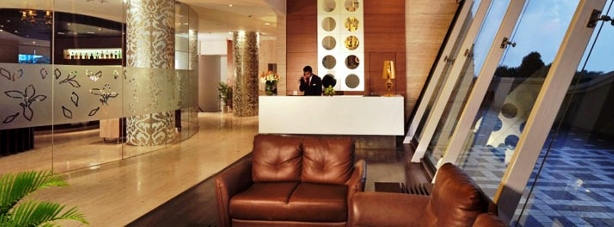 Majestic Court Sarovar Portico Navi Mumbai Ngoại thất bức ảnh