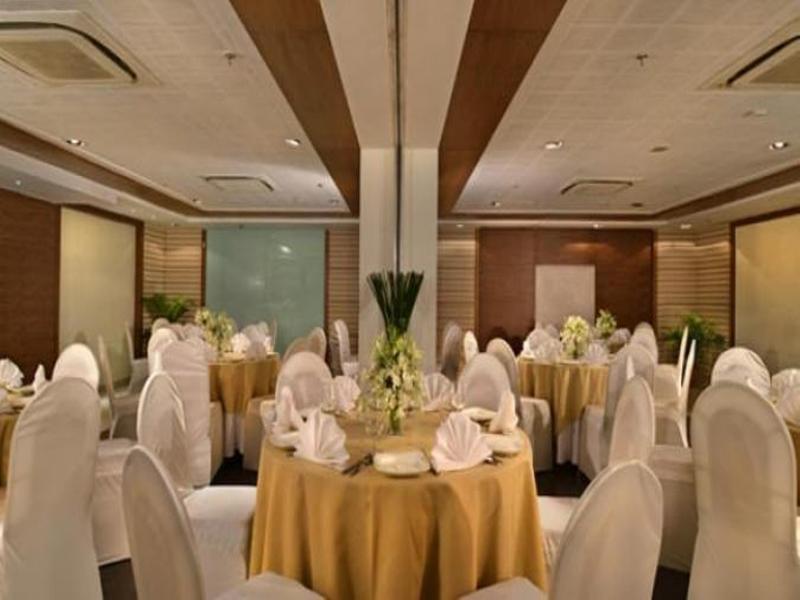 Majestic Court Sarovar Portico Navi Mumbai Ngoại thất bức ảnh