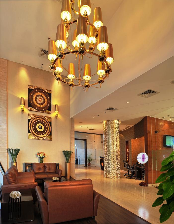 Majestic Court Sarovar Portico Navi Mumbai Ngoại thất bức ảnh